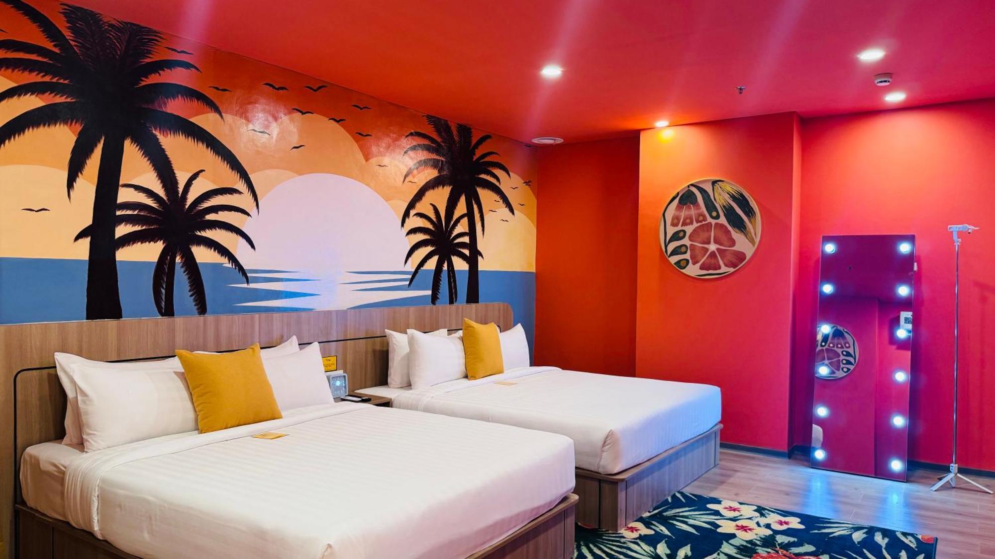 Yellow Bee Resort Cililitan Yakarta Exterior foto