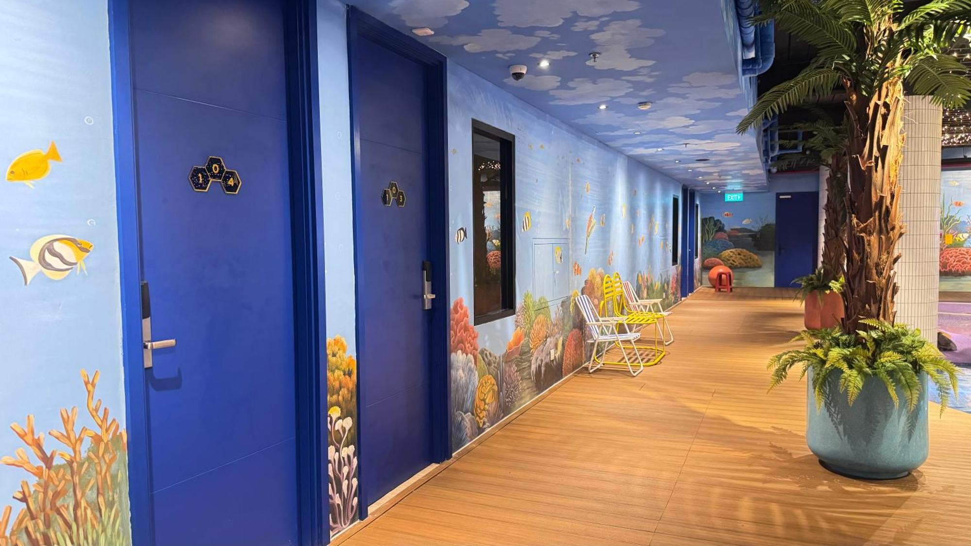 Yellow Bee Resort Cililitan Yakarta Exterior foto