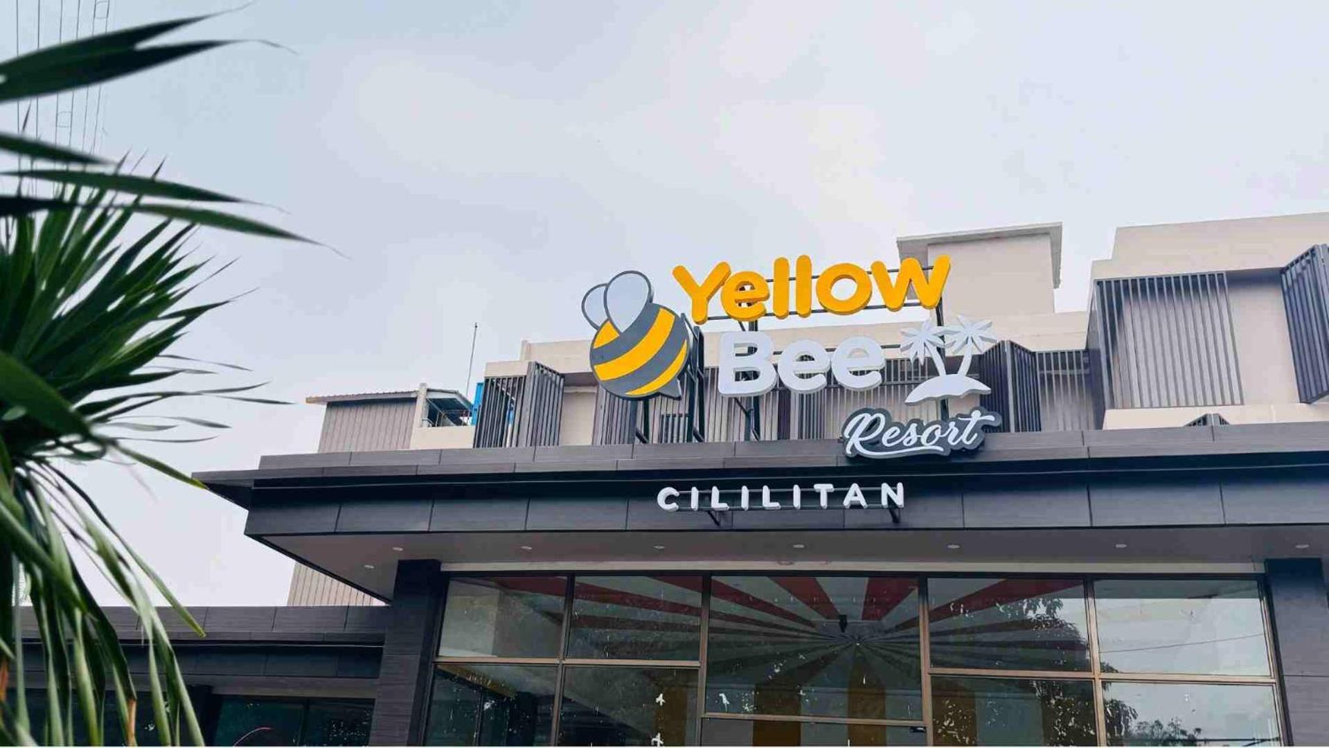 Yellow Bee Resort Cililitan Yakarta Exterior foto